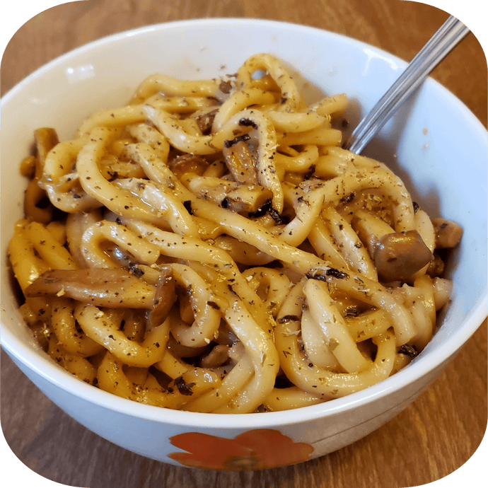 Japanese Udon Noodles with Shimeji (Beech) Mushrooms